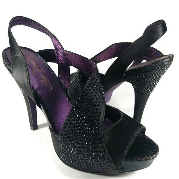 Poetic License Shoes - Poetic License London Studded/Textured Pumps 8